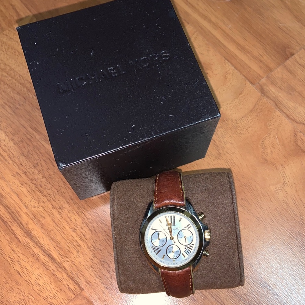 Michael Kors Bradshaw Chronograph Silver Dial Tan Leather Ladies Watch - Picture 2 of 11